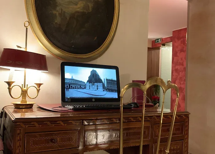 Roma فندق بولونيا