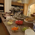 Roma מלון 4*