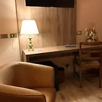 Roma 4* בולוניה