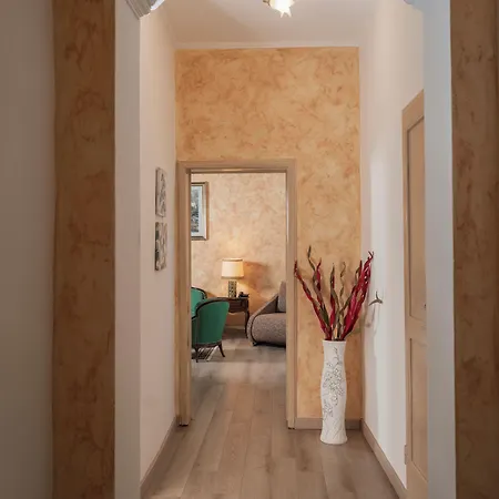 Roma Hotel 4*