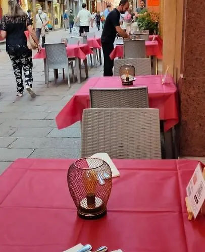 Roma Hotel 4*