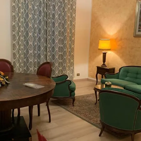 Hotel Roma