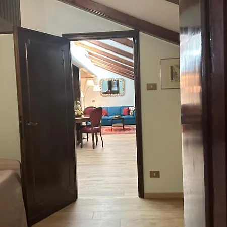 Roma Hotel 4*