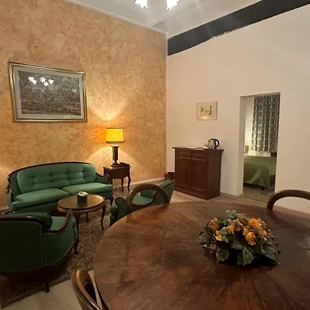 Hotel Roma 4*