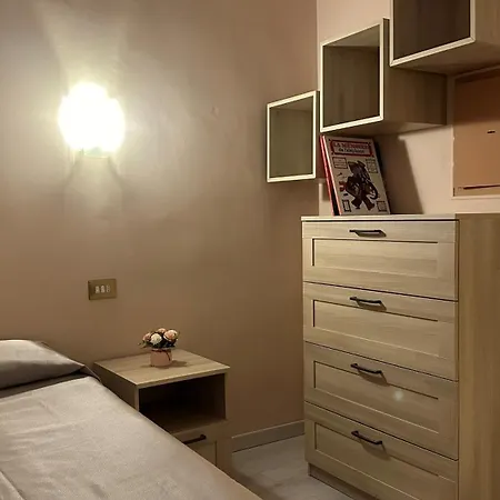 Roma Hotel 4*